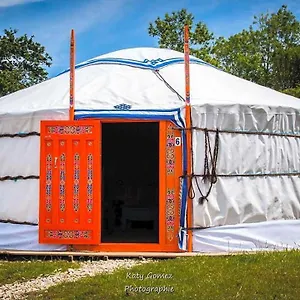 Kerlaudy Et Yourtes Camping